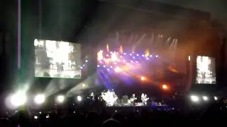 Foo Fighters & Alice Cooper - Schools Out & Eighteen Live @ Milton Keynes Bowl 02/07/11