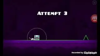 Нуб в первый раз играет в geometry dash world