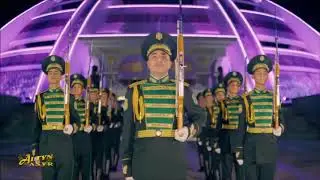 Turkmen Soldier / Independence Monument changing turn | Ashgabat, 2020