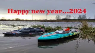 RC speedboat Action on field DF Models Avanti # 169