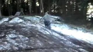 Orion 125 pit-bike 37 in snow, drifting with burm and jump!