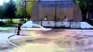 ПРИКОЛЫ! КАК ПОЖАРНЫЕ ОТЖИГАЮТ!!!