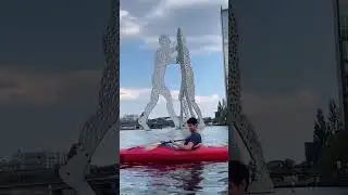 Dhruv Rathee shows us... the Molecule Man in Berlin