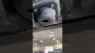 Diesel gladiator filter change part 2/2 like and subscribe for jeep gladiator overlanding content