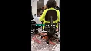 Chiropractor student tries Anthros chair for the first time