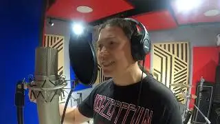 URO - Puño, Hierro y Metal