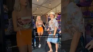Her dad came with her to Coachella