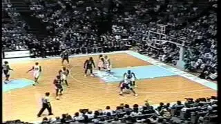 Corey Maggette Slashes to Bucket at UNC