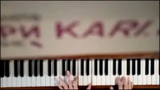 Играю Алёну Швец перед сном. Да похуй