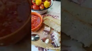 Обед в деревне)/Борщ, сало и чеснок - простая еда для всей семьи!) 