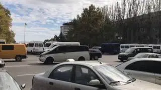 У Мелітополі маршрутники вийшли на акцію протесту