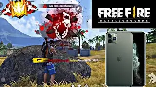 PLAYING FREE FIRE ON IPHONE 11 PRO MAX!!😮🔥