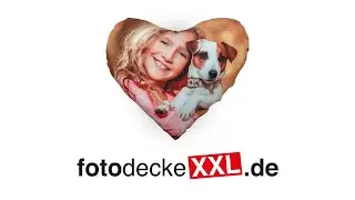 FotodeckeXXL: personaliiserte Herzkissen bedrucken
