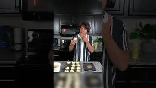 Fresh cupcakes anyone? #bakingstream #dillpicklecupcakes