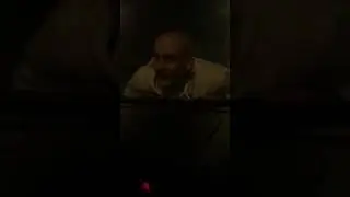 Катаем человека на капоте