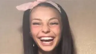 Я нормальная! Все нормально - супер гуд !!! Я и Мама❤