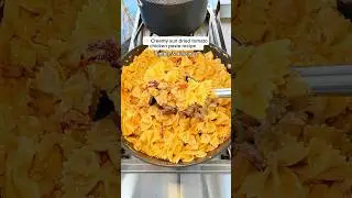 You HAVE to try this creamy sun dried tomato chicken pasta recipe! 