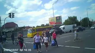 Светофор разделяет город. Народный блог. Для броварчан. За броварчан!