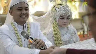LIPUTAN PERNIKAHAN ADRIAN DAN DEBBY DI GEUDNG IPHI BANDUNG