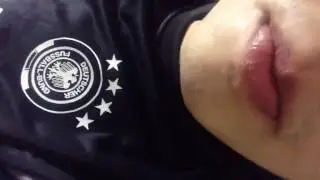 bibir seksi brondong