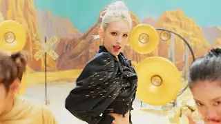 Is it just me or... #somi #itzy