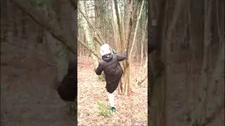 Станислаз Дятлов учит залезать на ДЕРЕВЬЯ. ВЫПУСК 2 #прикол #юмор #тикток #выживание #деревья