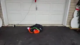 Christmas Blow Up. Can You Guess What It Is 8