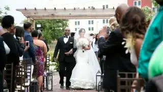 Dallas Wedding Photographer | Petra & Rich Wedding at Noah's Event Center