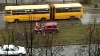 ДТП около ЮУрГУ.3gp