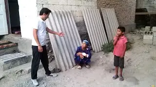 ИН ЗАНАКА БИНЕД ЧИ МЕГА😱 ЭЙ МАРДУМ ХТОН БОЯД БФАХМЕН КИ ТО ЧИ ДАРАЧАРА ОДАМ МЕШАВАД😭