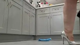 S6E12 ASMR SILVER HEEL BLUE DRESS