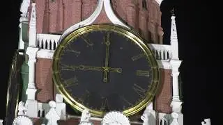 Бой курантов на Спасской башне  в 9 вечера !