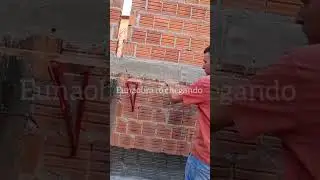 Esse pedreiro merece o Oscar da construção civil