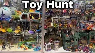Toy Hunting At Heroes And Dragons - Marvel Legends , SUPER7 , Retro Ninja Turtles And GI Joe !!!