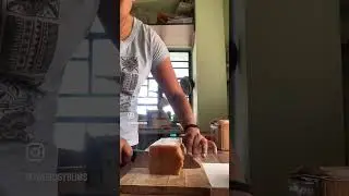 Cutting the turmeric hot processed soap..#handmadesoap #soapmaking #smallbusiness #sustainableliving