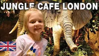 BIGGEST Toy Store in LONDON! 🧸 Hamleys + Rainforest Cafe with Kids (Their Reaction!)