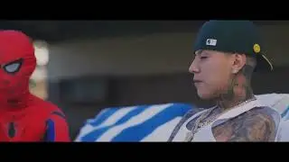 9. R8 - Tornillo_ Santa Fe Klan (Visualizer) _ Estilo Fino