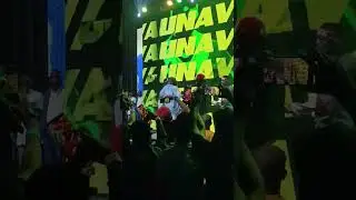 Davido giving fans his signature dance at the #infinixnote30series launch