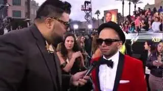 Entrevista A Sensato Con Chuey, La Alfombra Verde En Los Latin Grammy's 2012