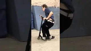 Максим Ивлев и его невероятные скольжения! 