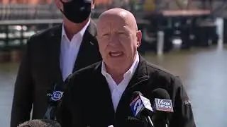 Congressman Brady Hosts House Republicans on the Houston Ship Channel