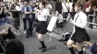 Akihabara girls wildin' out