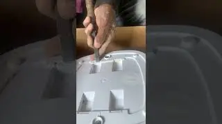 Cara Mencongkel Lubang Untuk Bracket di Pemanas Air Listrik Merk Wasser