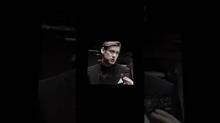 Оп,  артончик подъехал 