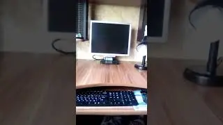 Пк сам включается при подаче электроэнергии.