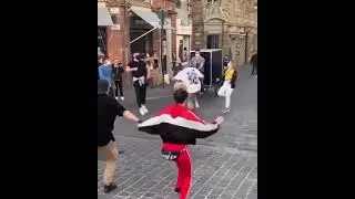 Uplifting Trance street rave 