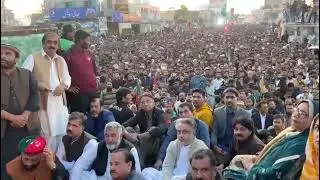 چکوال میں اتنے سارے لوگ اور ٹی وی چینل کہا ہیں