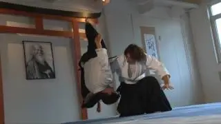 Aikido vs Weapon who wins?