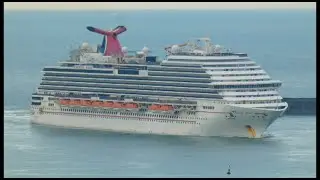 Carnival Magic arriving at Dover
