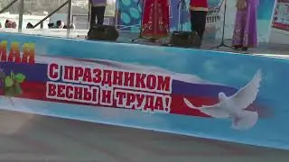 .! мая в Геленджике.Купальный сезон открыт.Вода +17.Воздух+25.